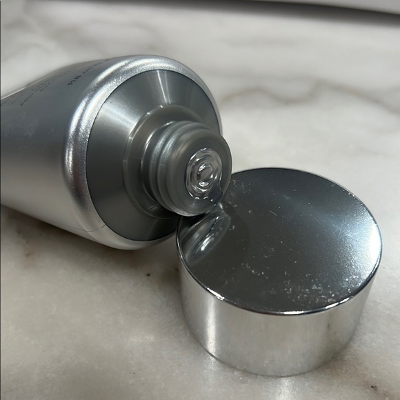 MONAT Studio One Blow Out Cream - Heat Protection - Picture 3 of 4